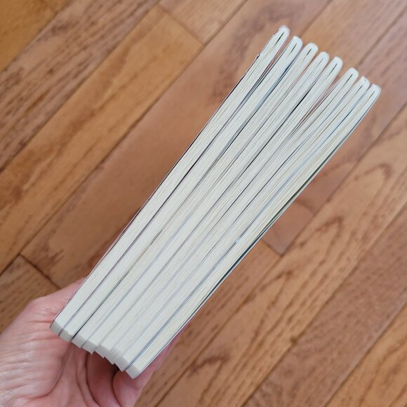 Bruno Visconti Set of 8 A5 Assorted Notebook Sets Out On the Town - Picture 6 of 7